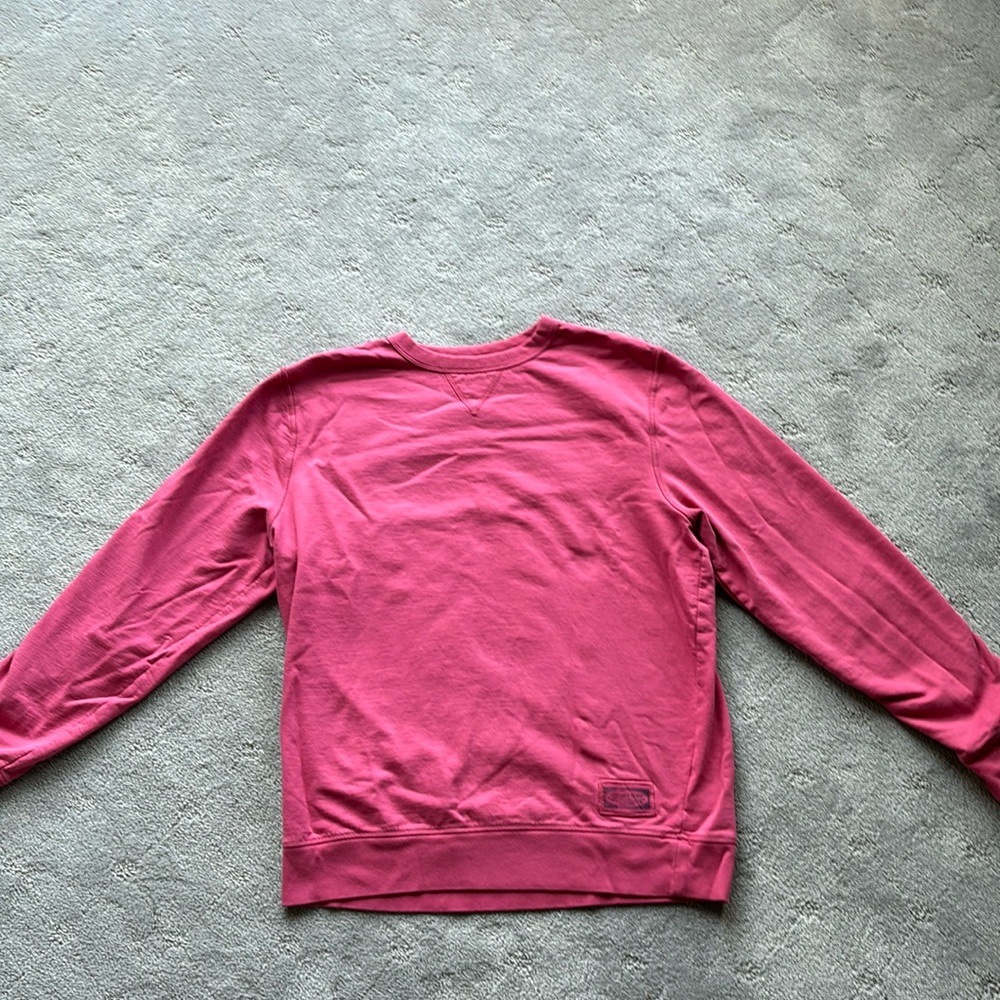 Vineyard Vines sweatshirt men's size medium cape cod red